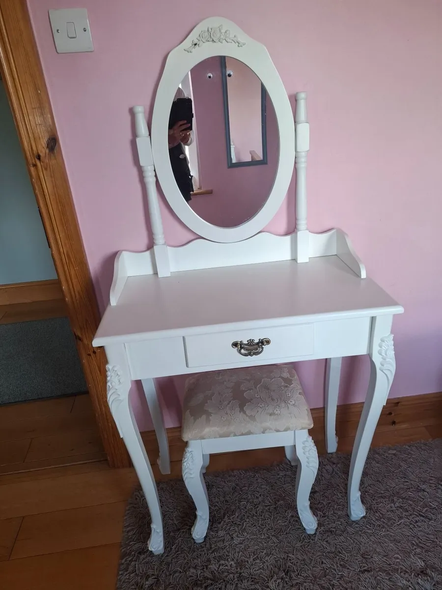 Dressing table with mirror - Image 4