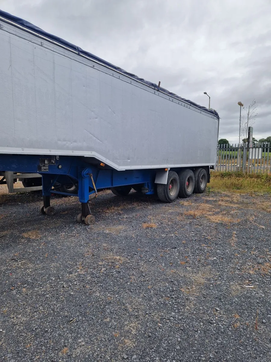 Tipping Trailer - Image 2
