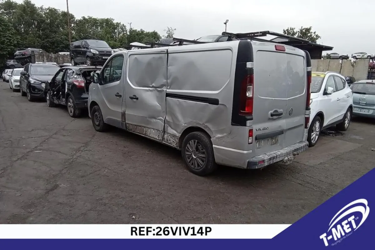 2019 VAUXHALL VIVARO BREAKING FOR PARTS - Image 4