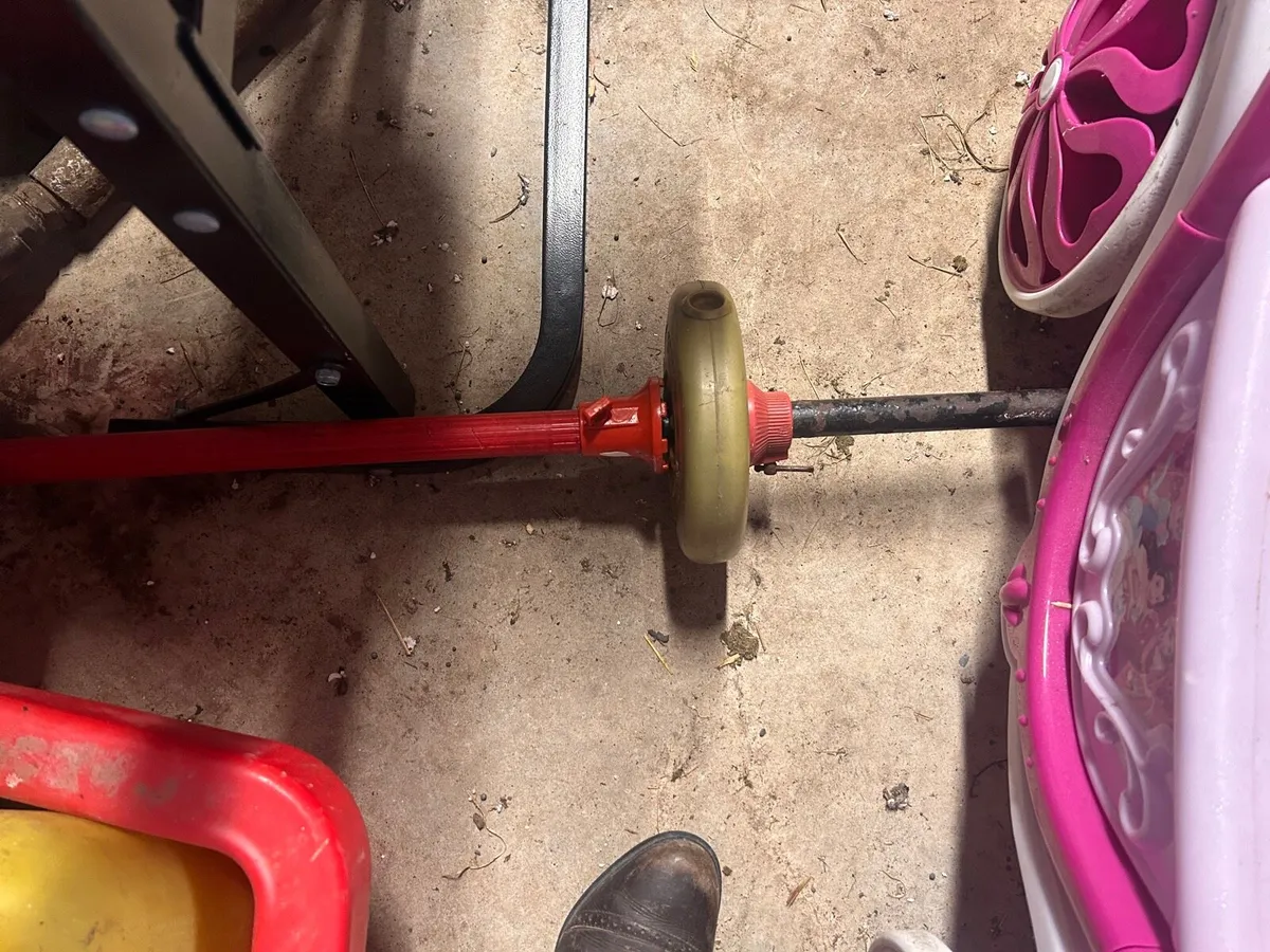 Bench with weights and bar - Image 2