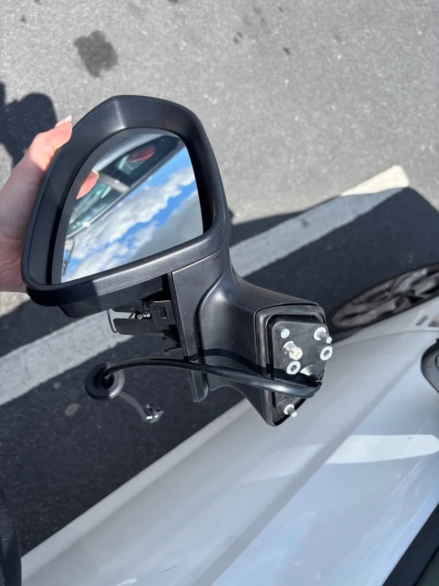 Opel Astra wing mirror - Image 4