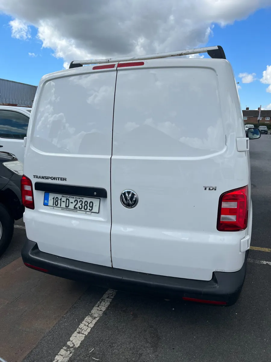 Volkswagen Transporter 2018 Trade Sale - Image 4