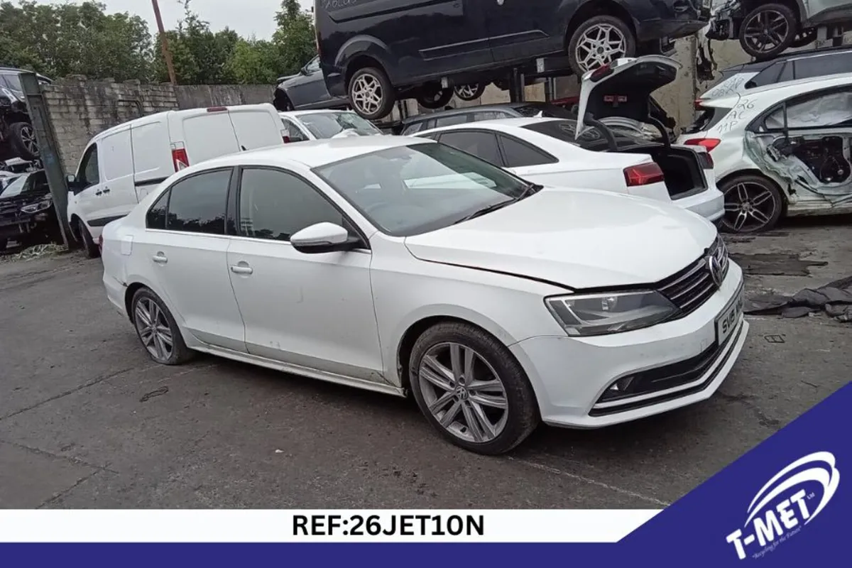 2015 VOLKSWAGEN JETTA BREAKING FOR PARTS - Image 2