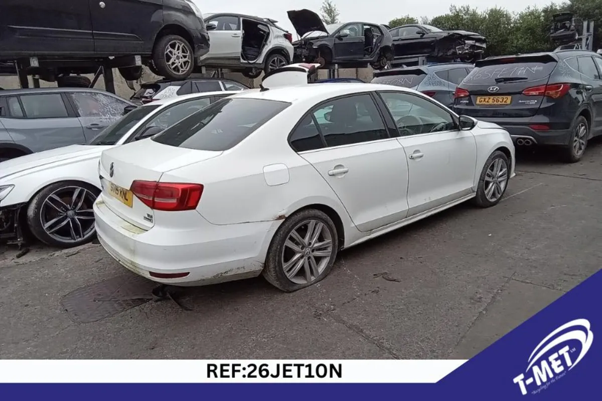 2015 VOLKSWAGEN JETTA BREAKING FOR PARTS - Image 3