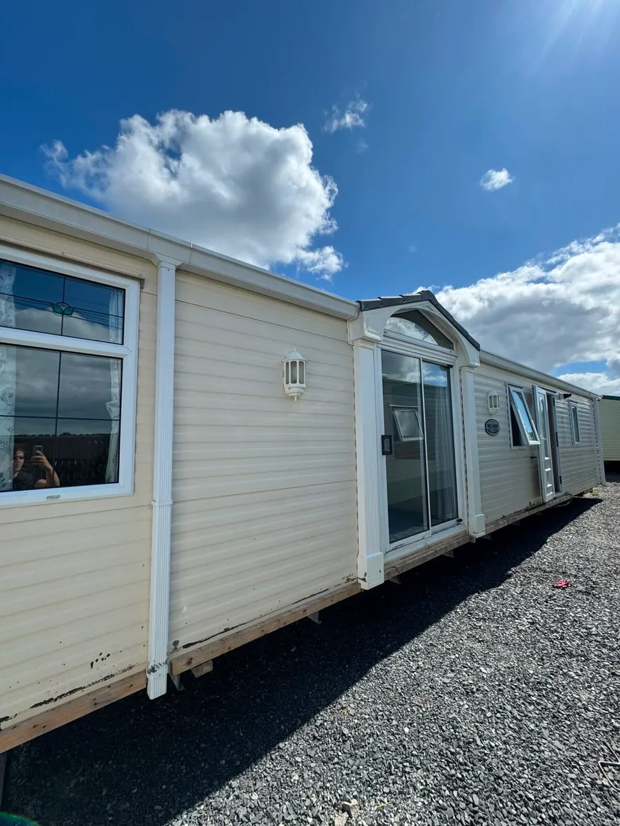 Willerby Lyndhurst 38x12 - Image 2