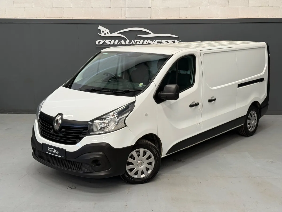 Renault Trafic 2018 €7276 + VAT NEW CVRT - Image 4