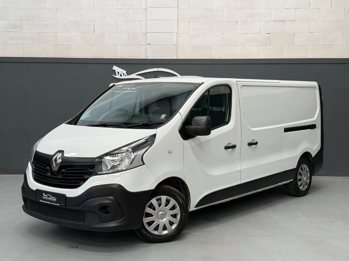 Renault Trafic 2018 €7276 + VAT NEW CVRT - Image 2