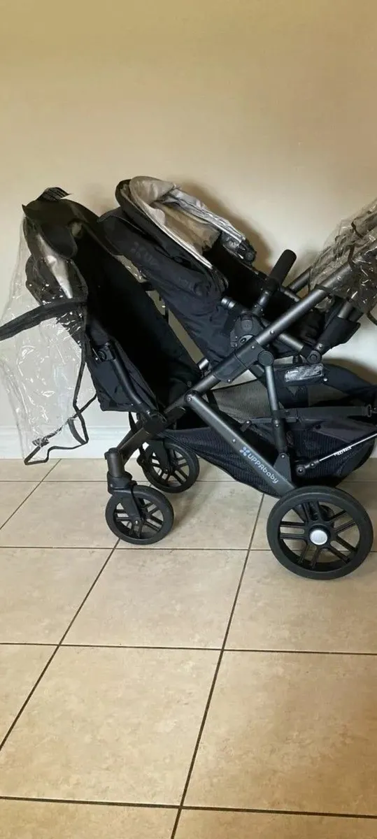 Uppababy Vista with Rumble Seat - Must Clear! - Image 1