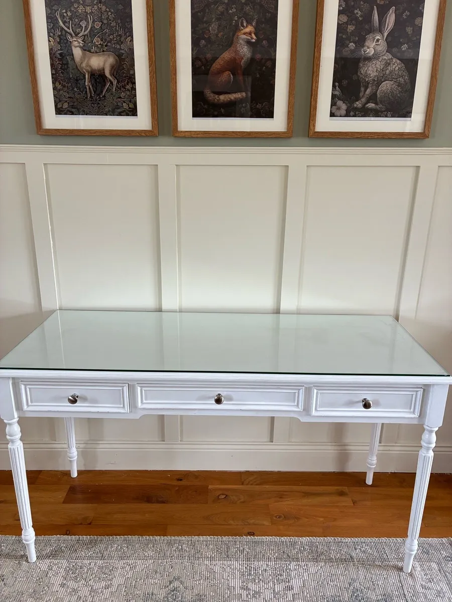 French style white console/hall desk - glass top. - Image 1