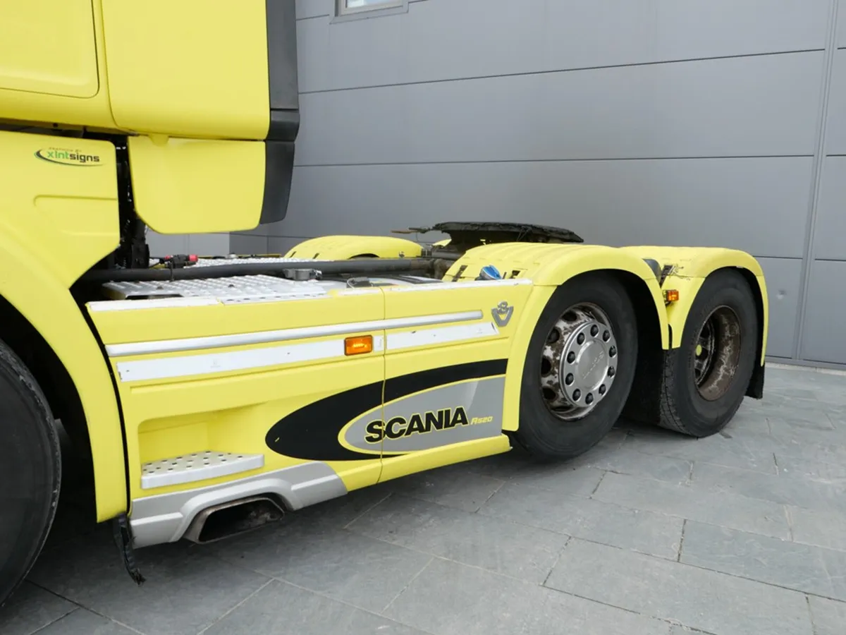 Scania R520 - Topline - 6x2 - T1-03253 - 2016 - Image 4