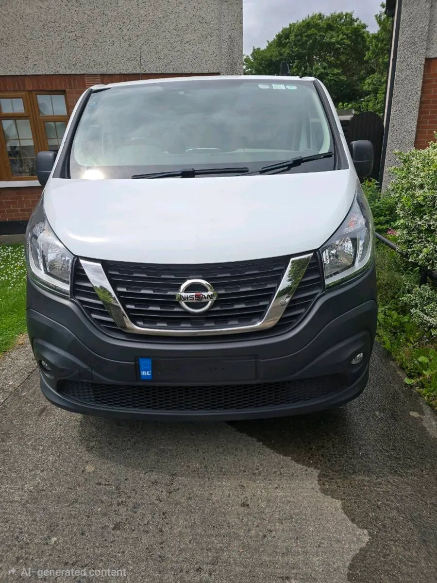 Nissan nv300 - Image 2