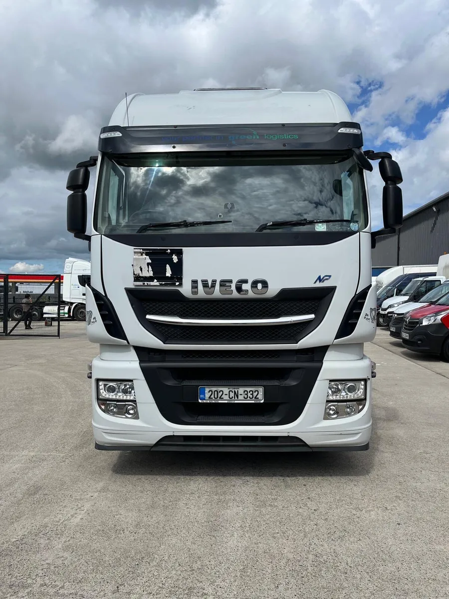 2020 Iveco Stralis AS460 4x2 - Image 2