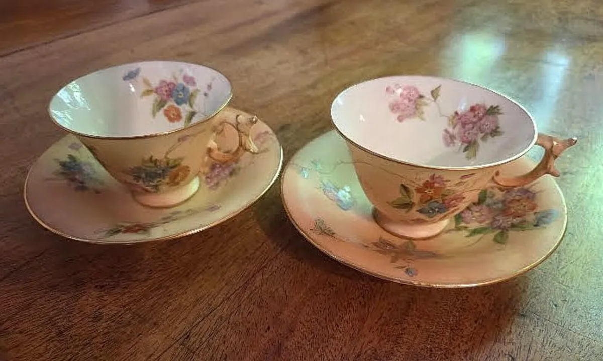 Antique English Porcelain Tea Set with Teapot - Image 4