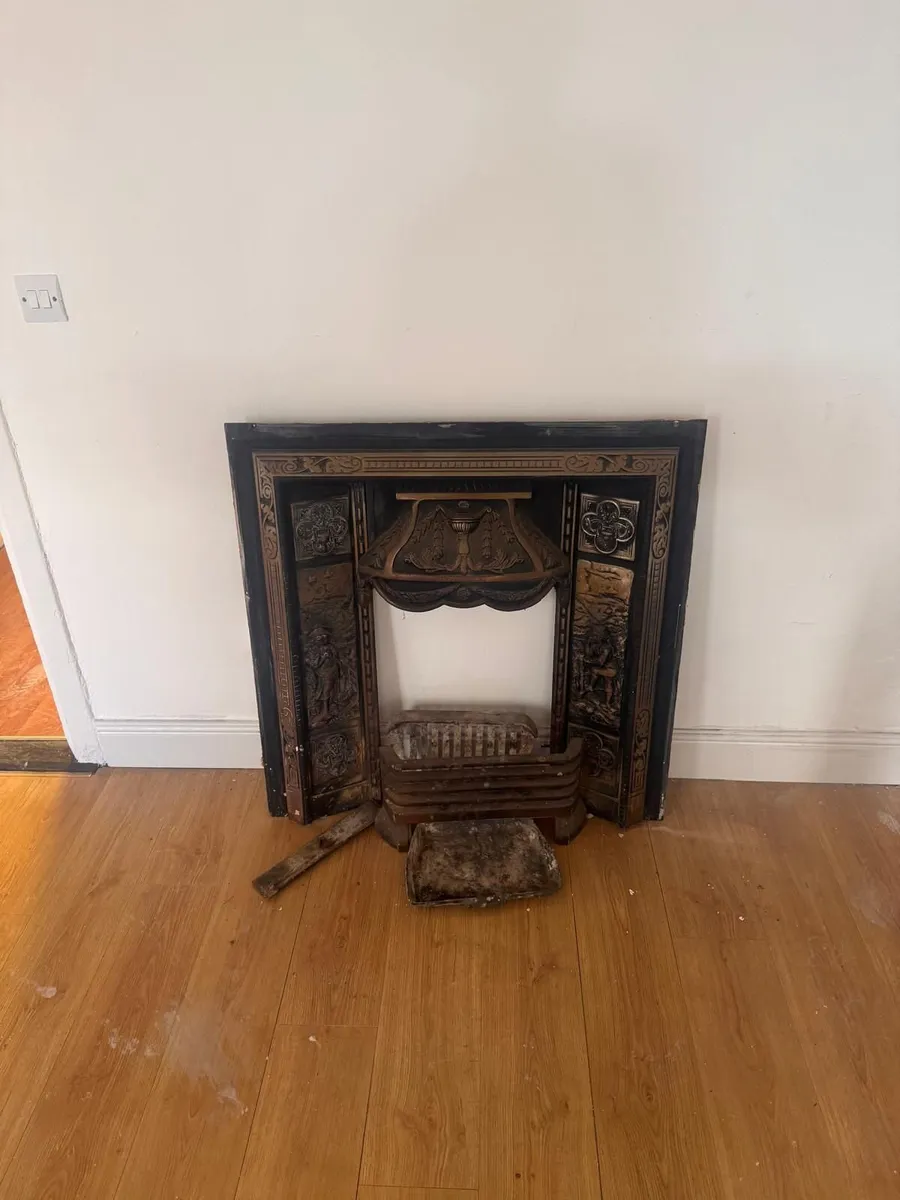 Fireplace Set - Surround +  Cast Iron Insert - Image 3