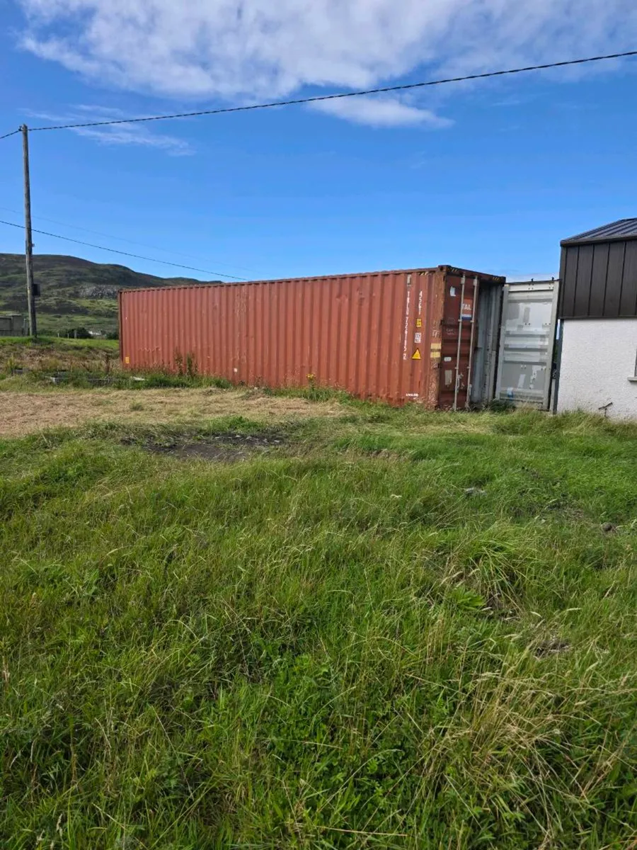 40ft Container - Image 1