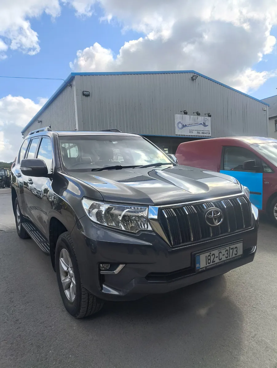 Toyota Land Cruiser business  2018 - Image 1