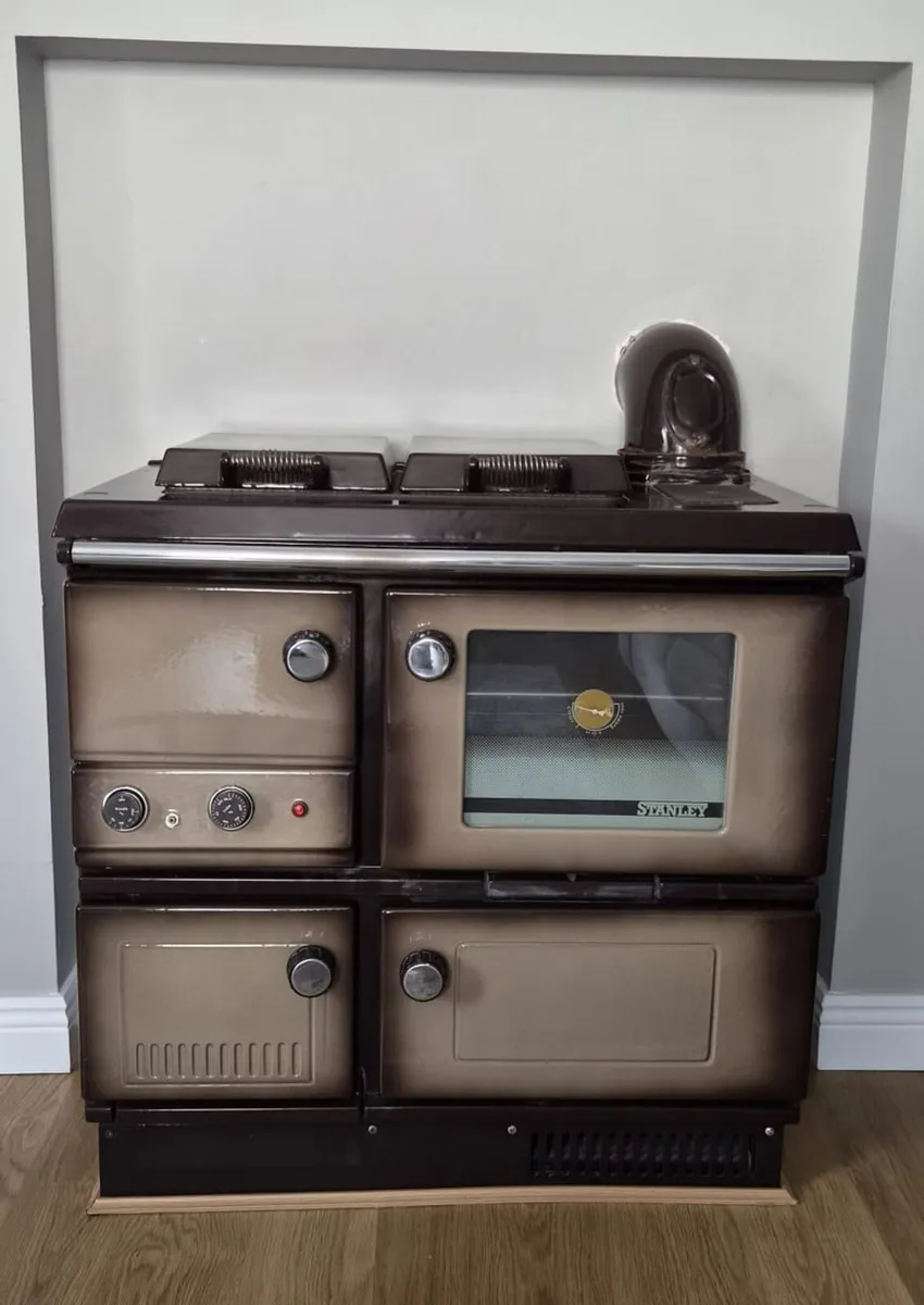 Stanley Superstar 60K Oil Cooker - Image 1