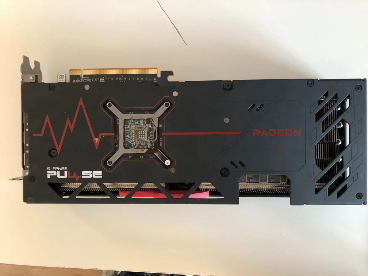 SAPPHIRE AMD Radeon™ RX 7900 GRE 16GB GDDR6 - Image 4