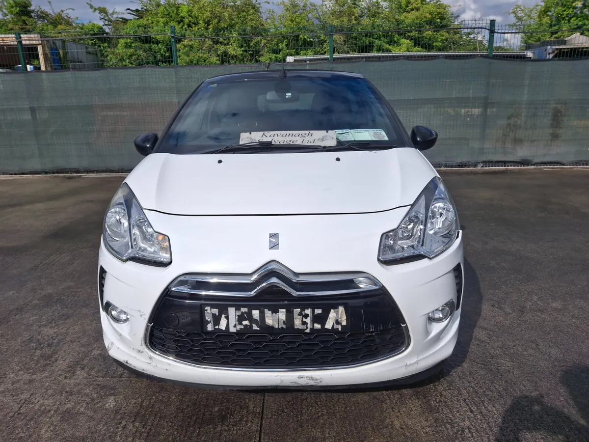 142 Citroën DS3  Plus  1.6 Diesel - Image 4