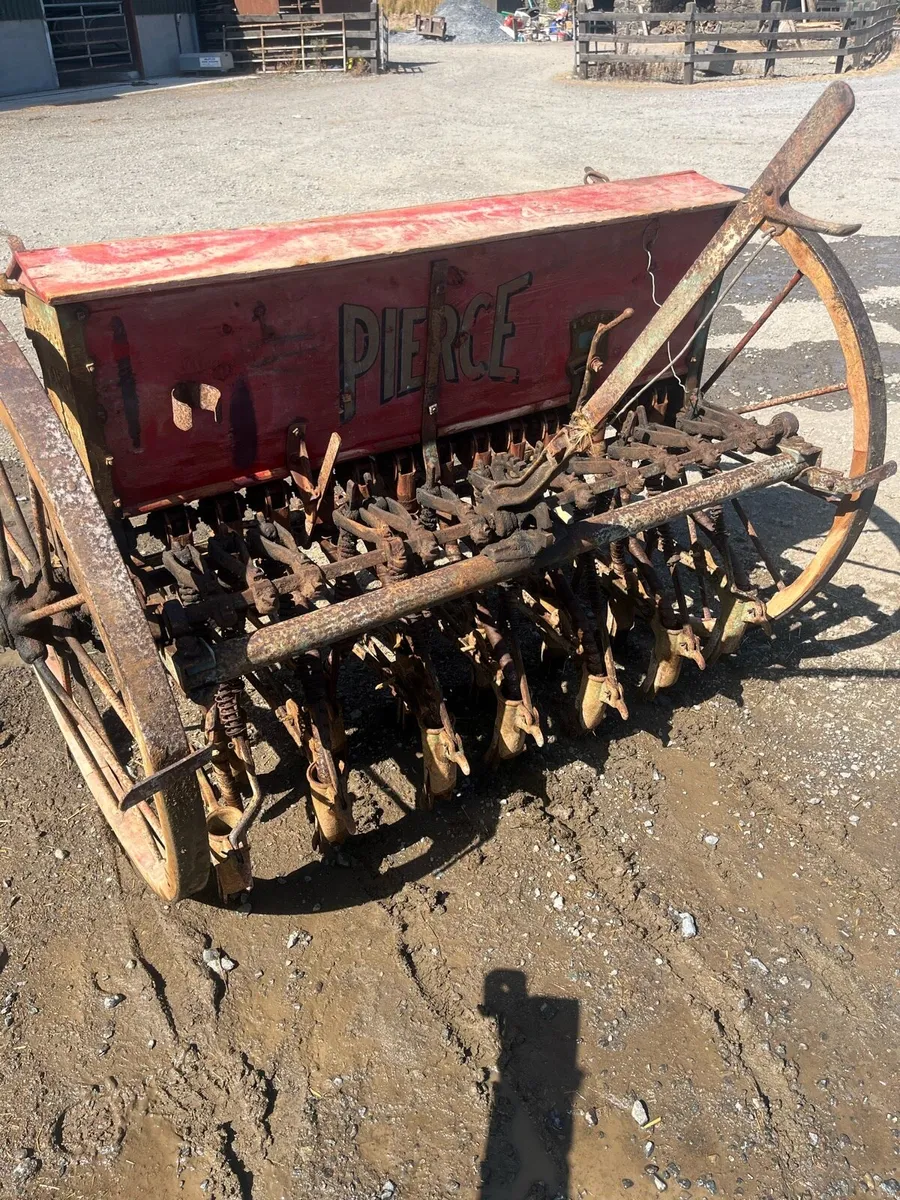 Corn drill - Image 2