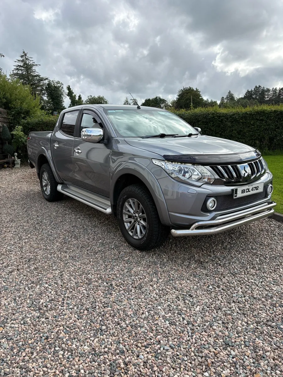 Mitsubishi l200 - Image 1