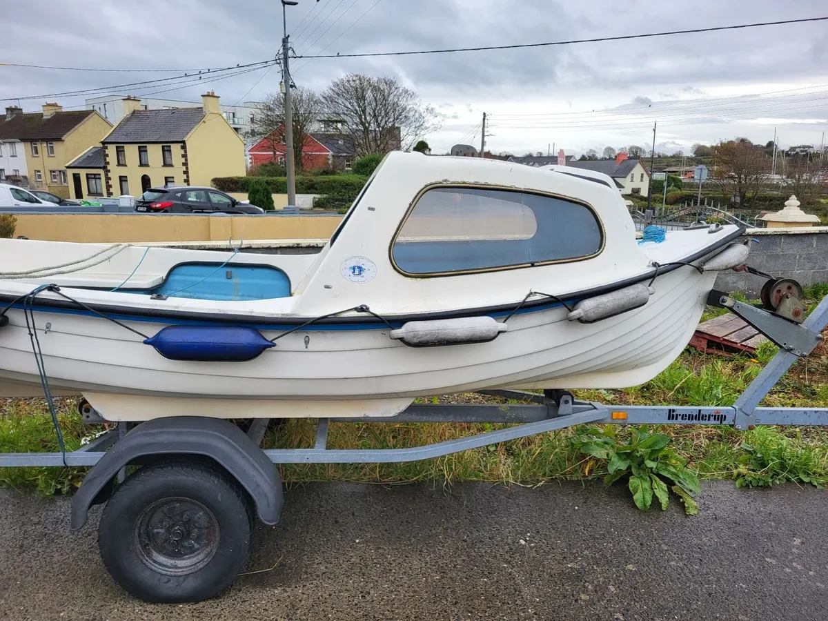 Boat, Trailer & Engine - Image 2