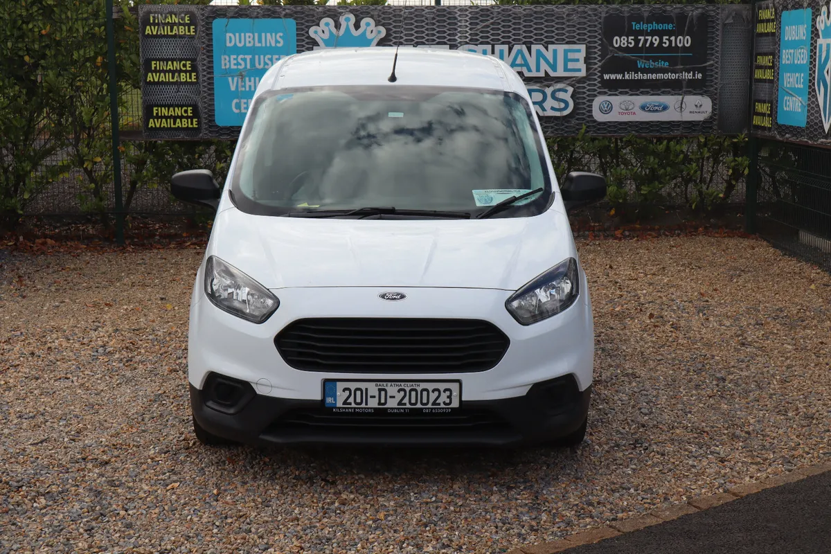 Ford Transit Courier 2020 - Image 2