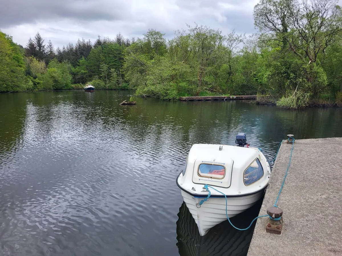 Boat, Trailer & Engine - Image 3