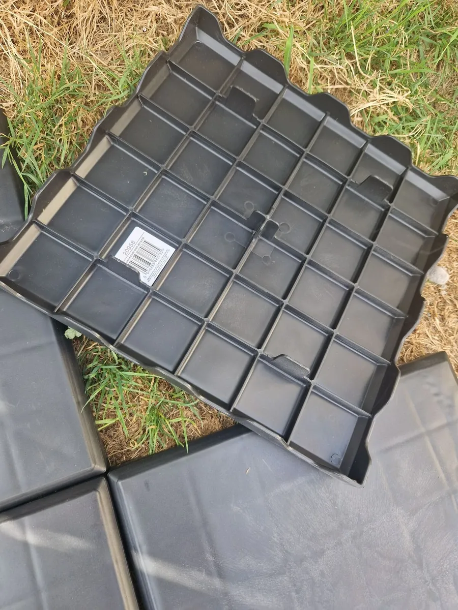 Garden Tiles - Image 3