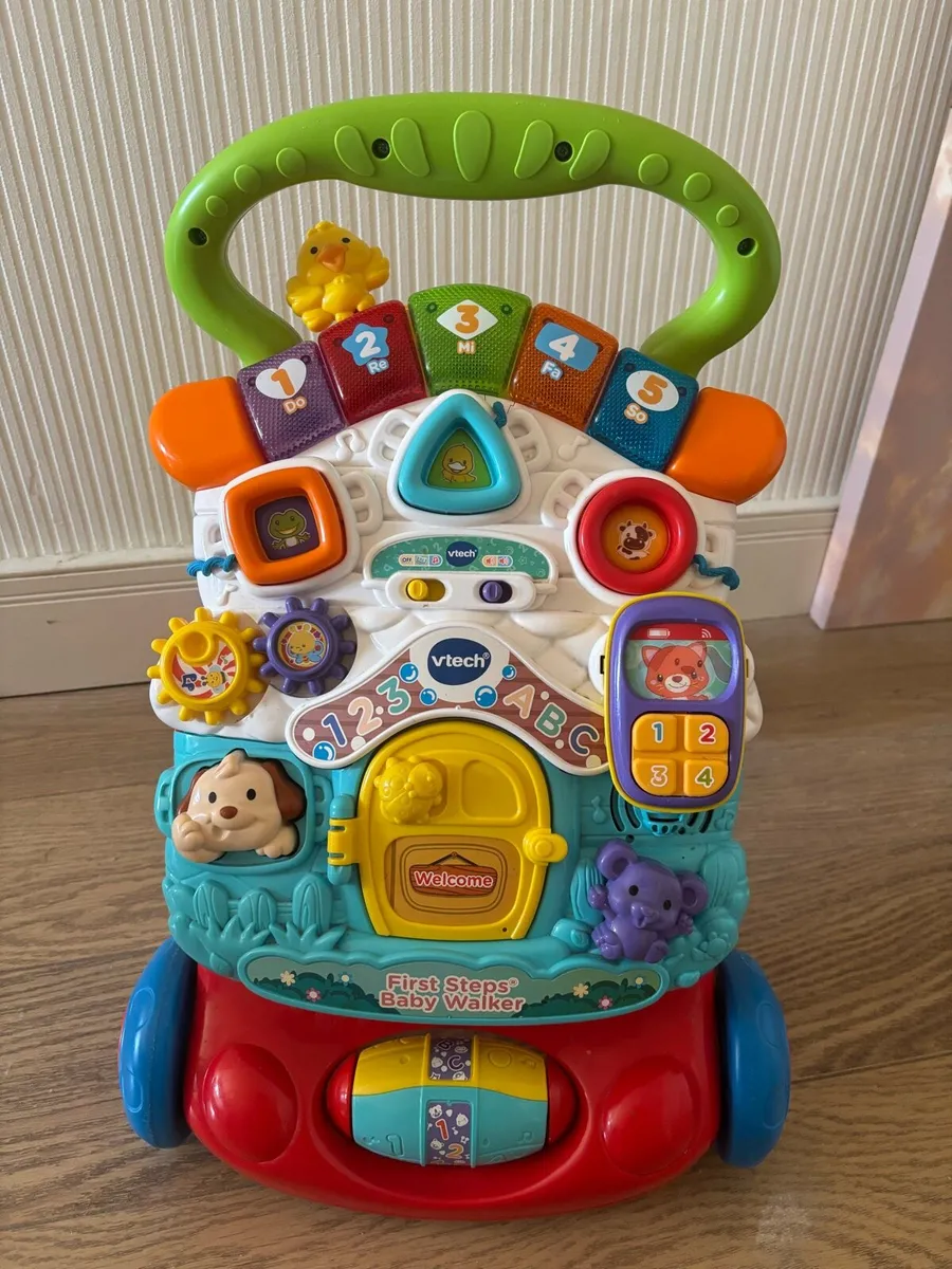 Baby walker - Image 1