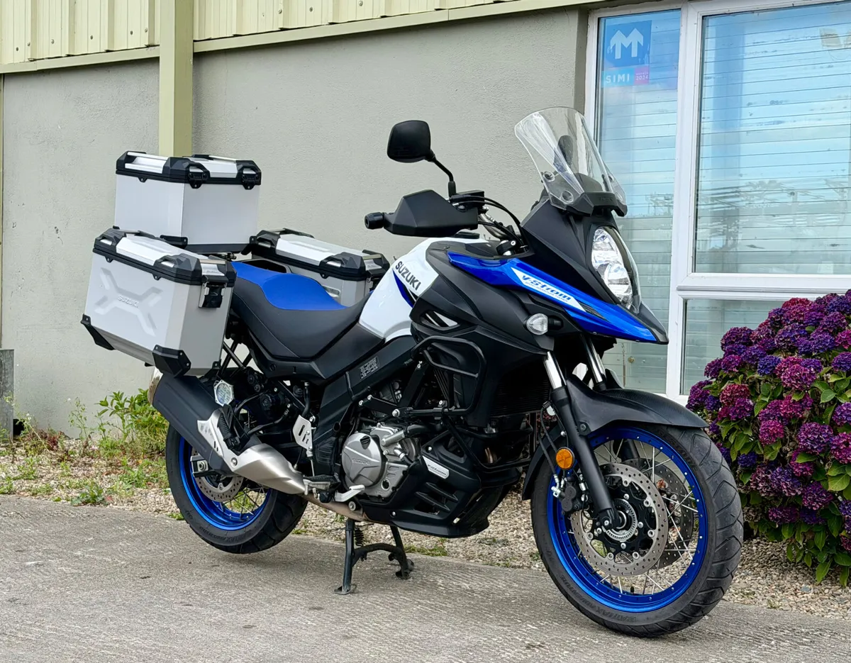 Suzuki V-Strom 650 XT 2023 - Image 2
