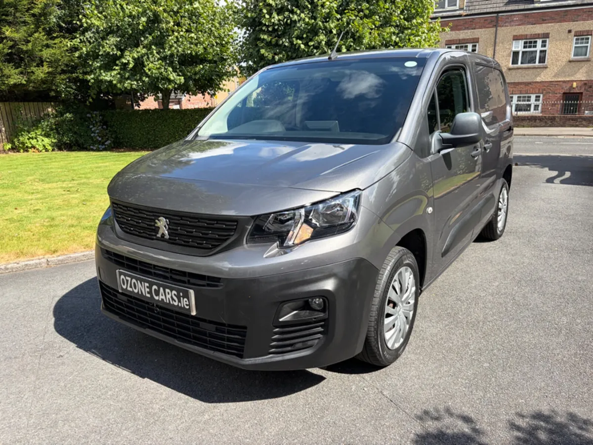 Peugeot Partner PROFESSIONAL L1 B BLUEHDI - Image 1