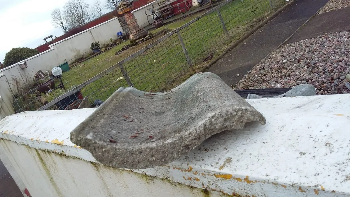 Bangor blue slate chimneypot roof floor ridge tile - Image 4