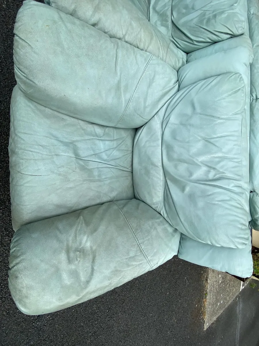Leather 3 piece suite - Image 2