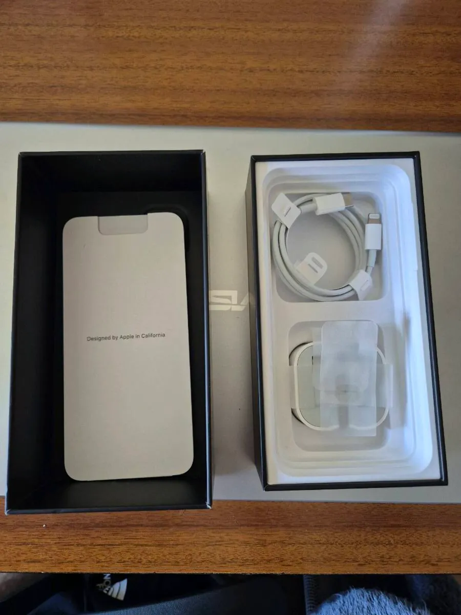 Apple iPhone 11 pro max - Image 3