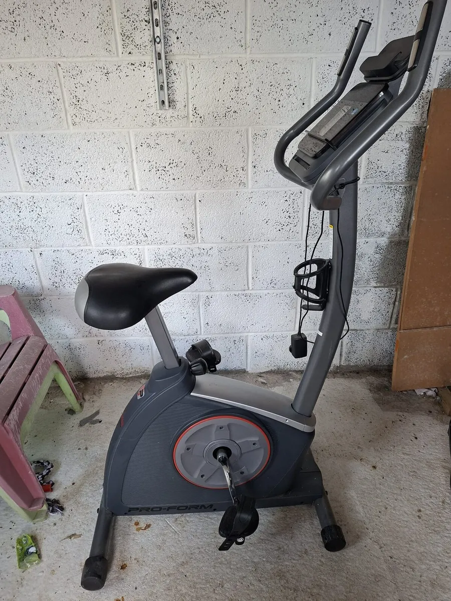 Exercise bike - Image 2