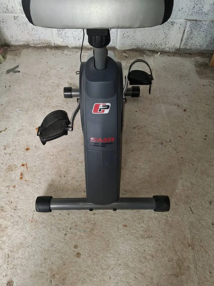 Exercise bike - Image 3