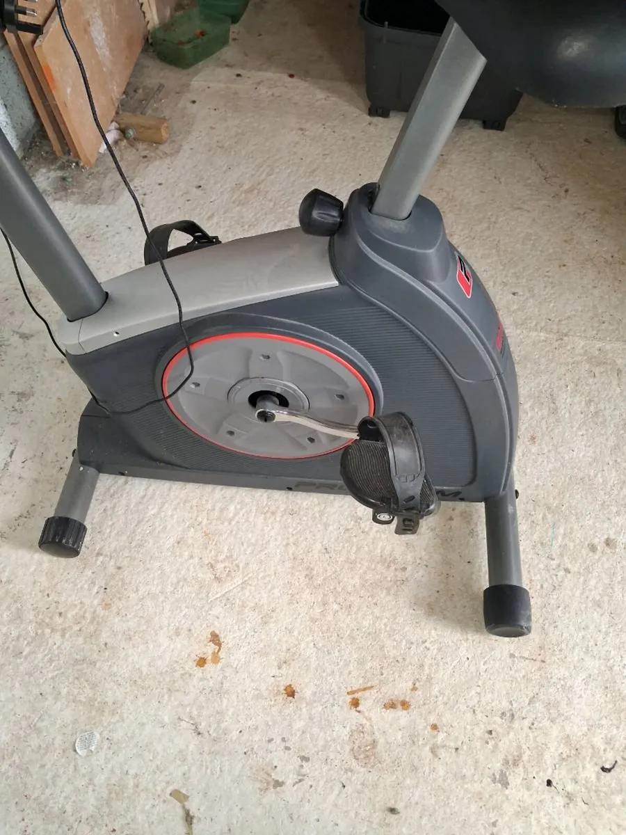Exercise bike - Image 4