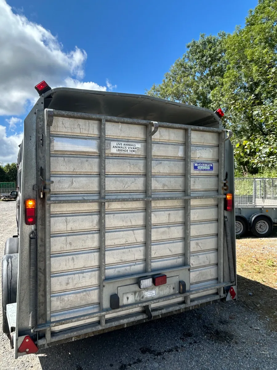 Ifor Williams 12ft Livestock Trailer - Image 3