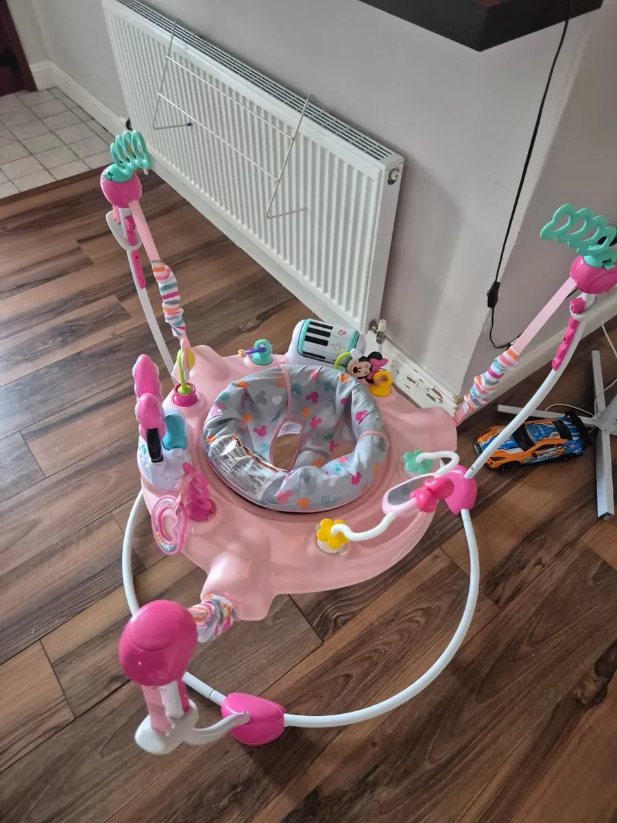 Baby bouncer and rocking chair - Image 1