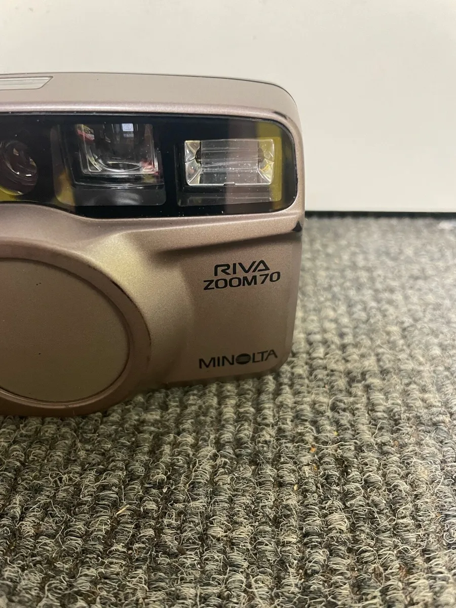 Riva Zoom 70 Camera - Image 2