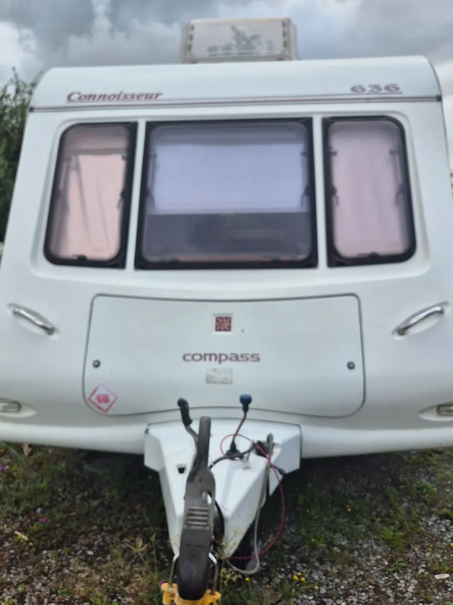 6/8 berth caravan - Image 1