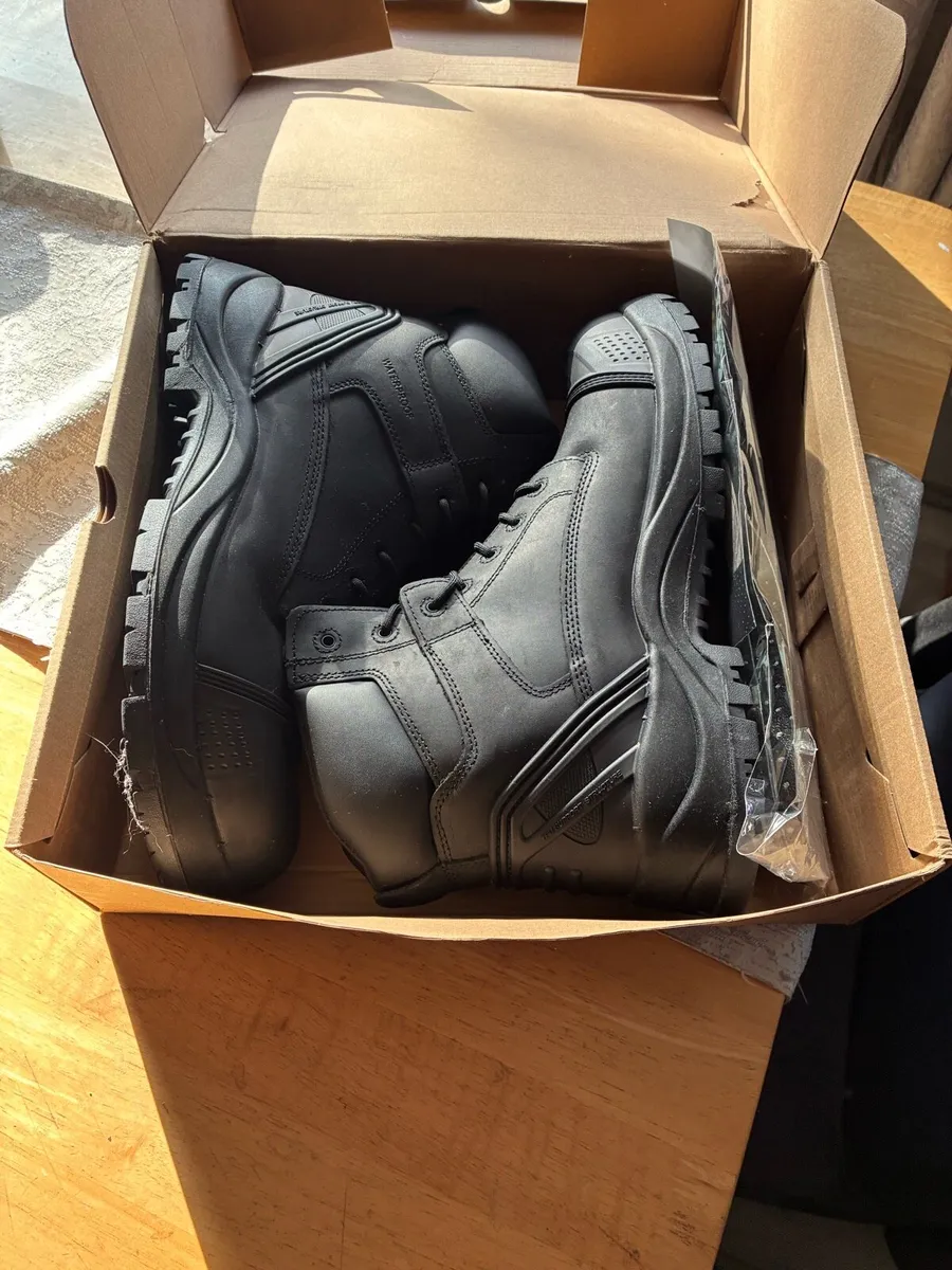 New RockFall Work Boots 13 Bargain - Image 1