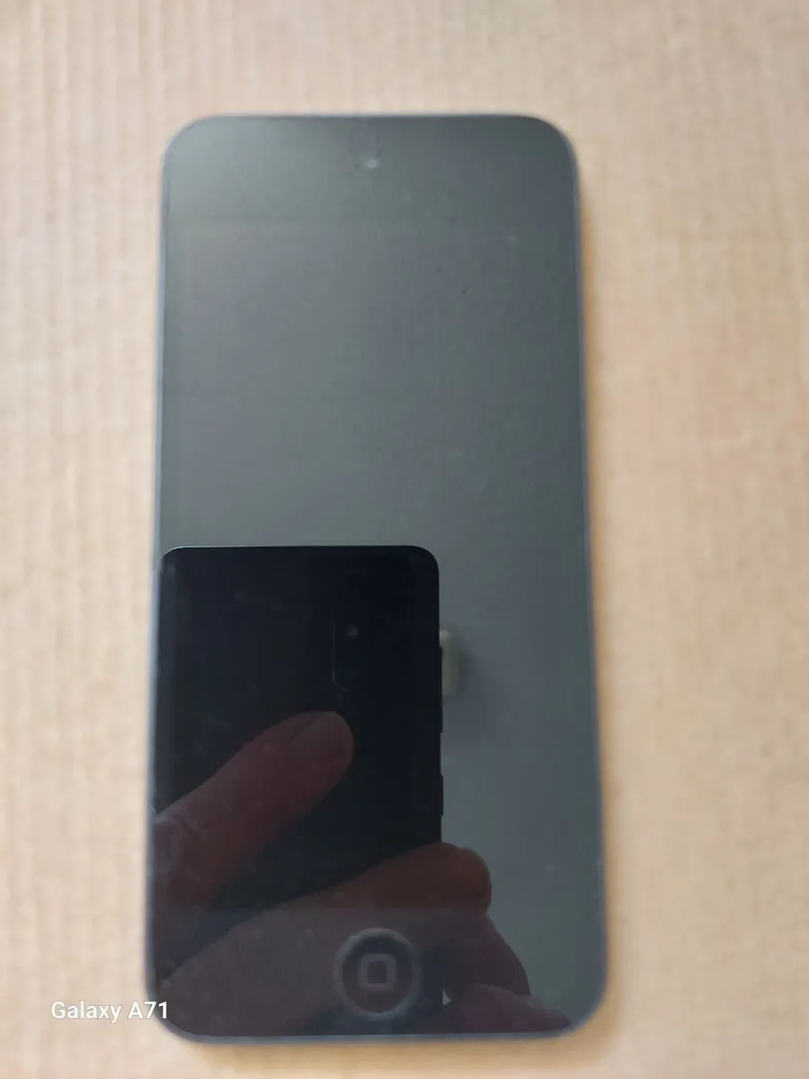 Apple Ipod Touch 6th Generation, 32 GB, Excellent - Image 2