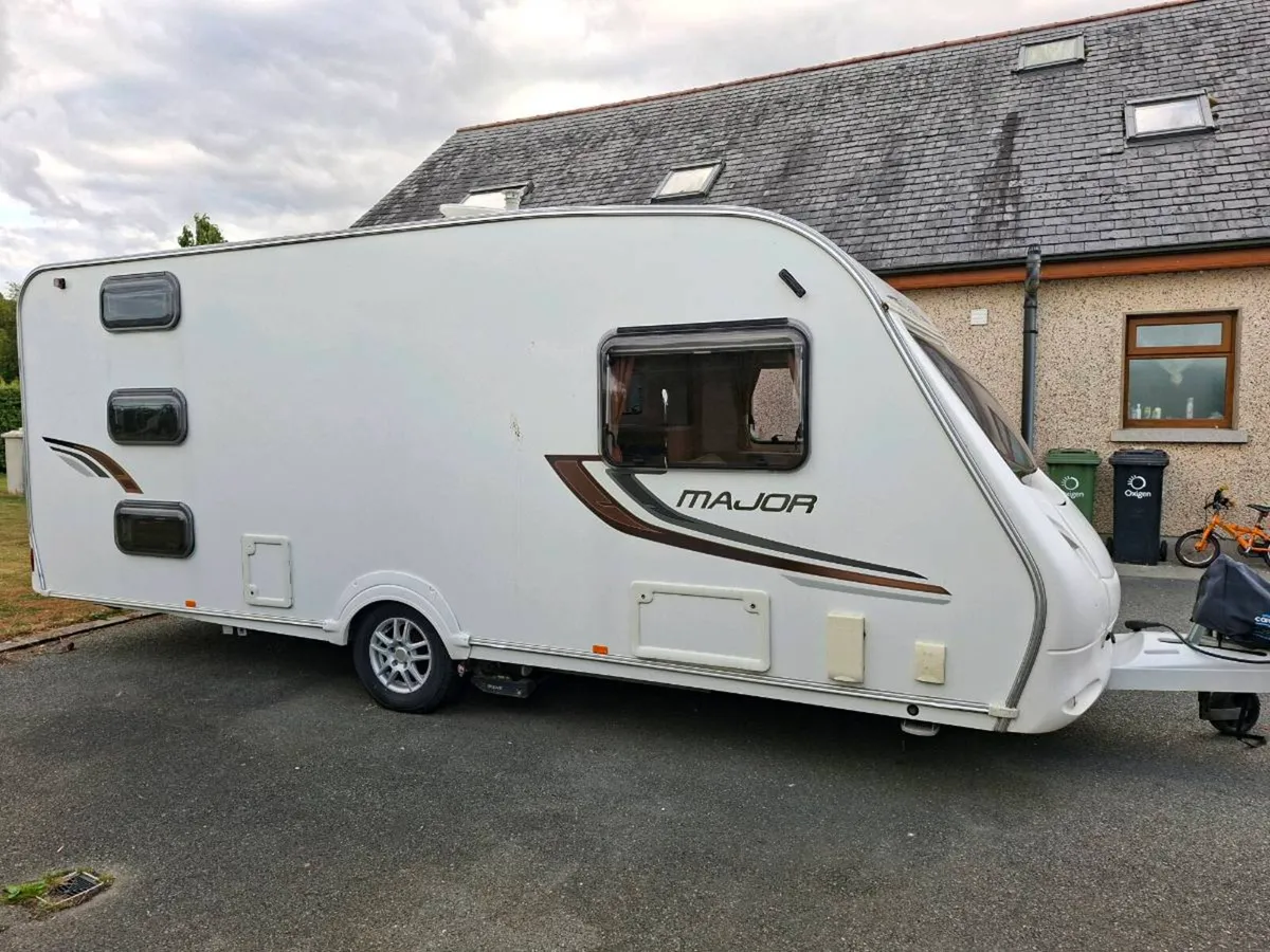 Caravan - Image 2
