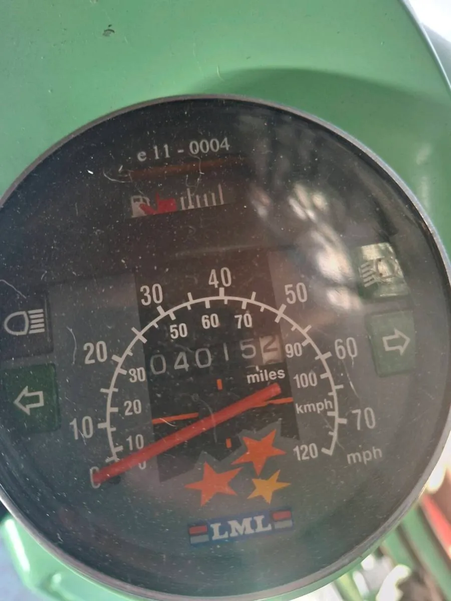 LML/Vespa 125 Scooter Restored And Only 4000miles - Image 2