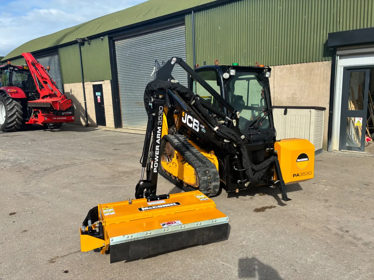 McConnel Pa3430 front mounted Hedgecutter - Image 2