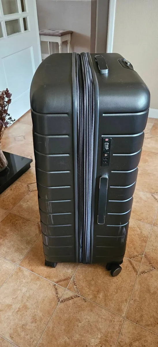 Suitcase - Image 2