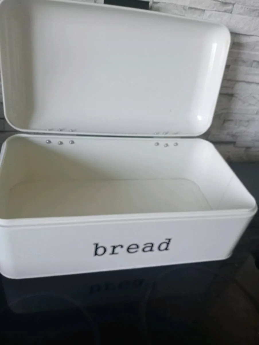 Bread bin - Image 1