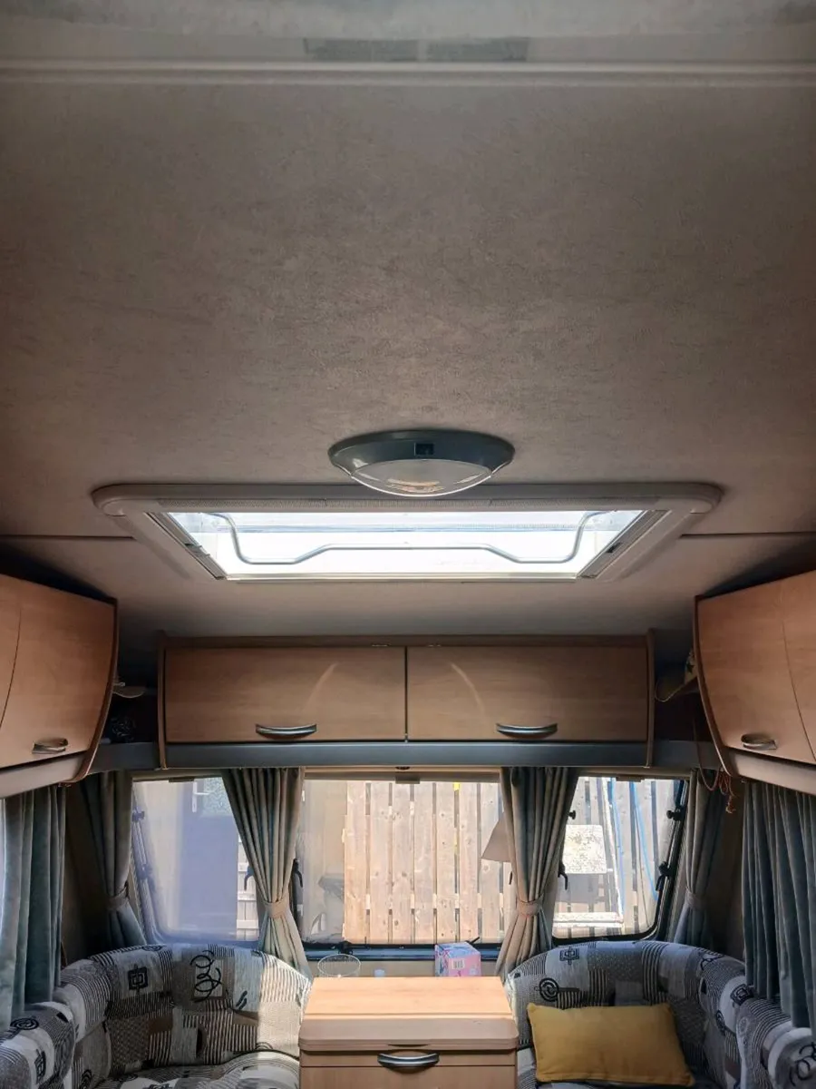 Caravan 2/3 berth - Image 3